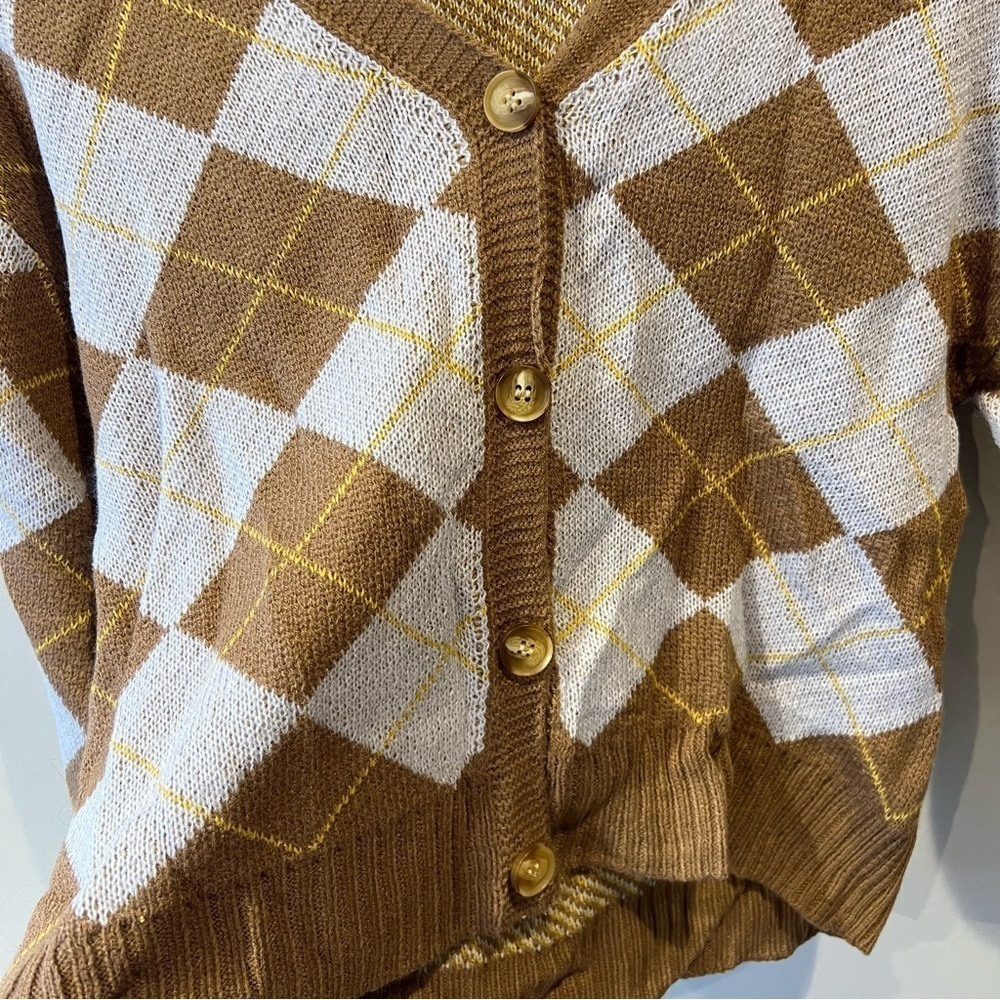 Ultra Flirt Brown Argyle Cardigan - Picture 3 of 4